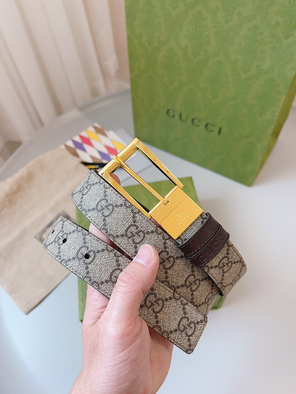 スーパーコピーグッチベルト着用イメージ